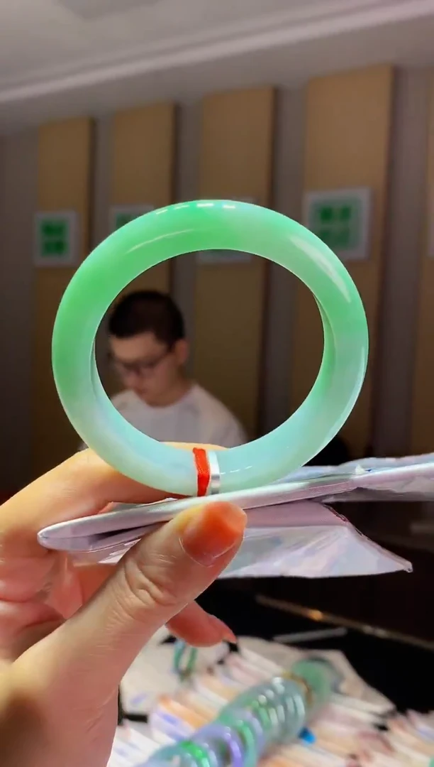 未镶嵌手镯翡翠-C55 圈口54