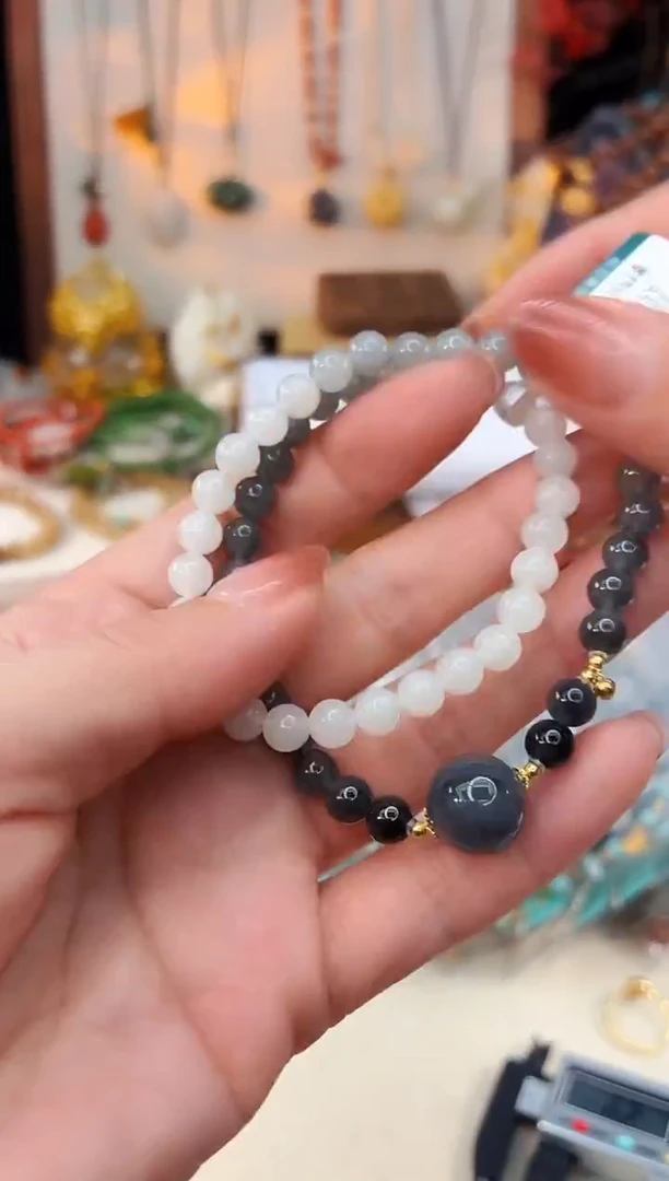 未镶嵌和田玉手饰@@A5921D019328