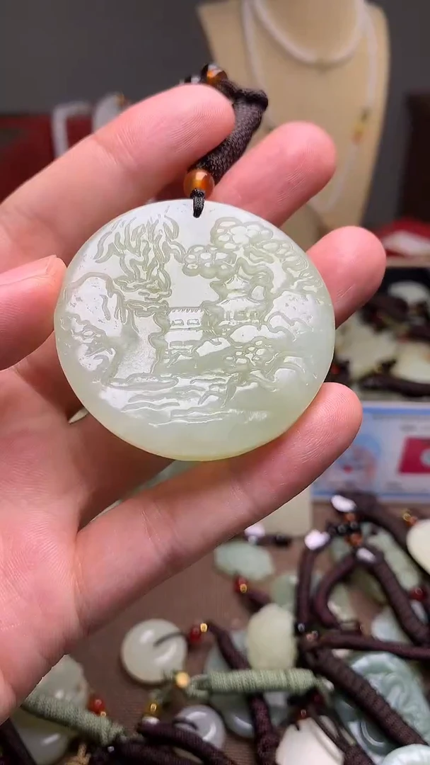 颈饰未镶嵌和田玉新疆料青海料清水和田玉吊坠