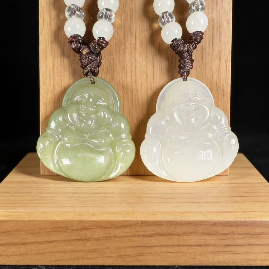纯天然新疆和田玉弥勒佛小号吊坠挂件，多样性发其一