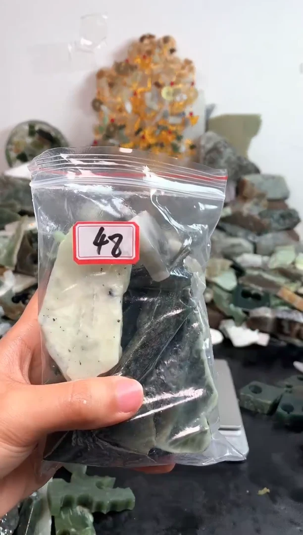 未镶嵌和田玉摆件48