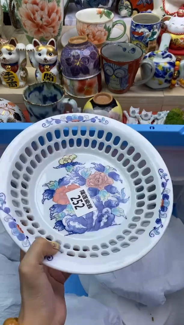 瓷片?**黙隆莲瓷器欢迎大家
