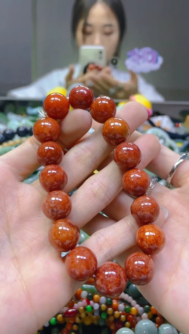 翡翠未镶嵌颈饰13MM/K/翡翠A货，一件也是批发价