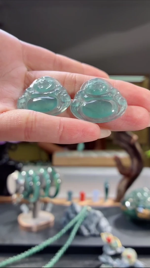 吊坠(不含链)未镶嵌翡翠佛公（多样性发其一）