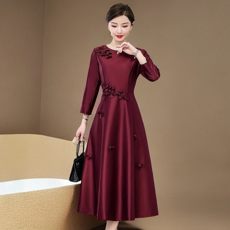 喜婆婆婚宴装婚礼礼服连衣裙秋冬新款妈妈装洋气优雅绣花秋季显瘦