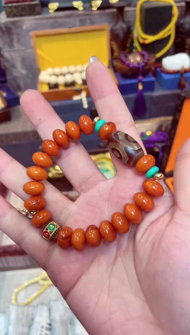 【闪购商品】蜜蜡手串未镶嵌