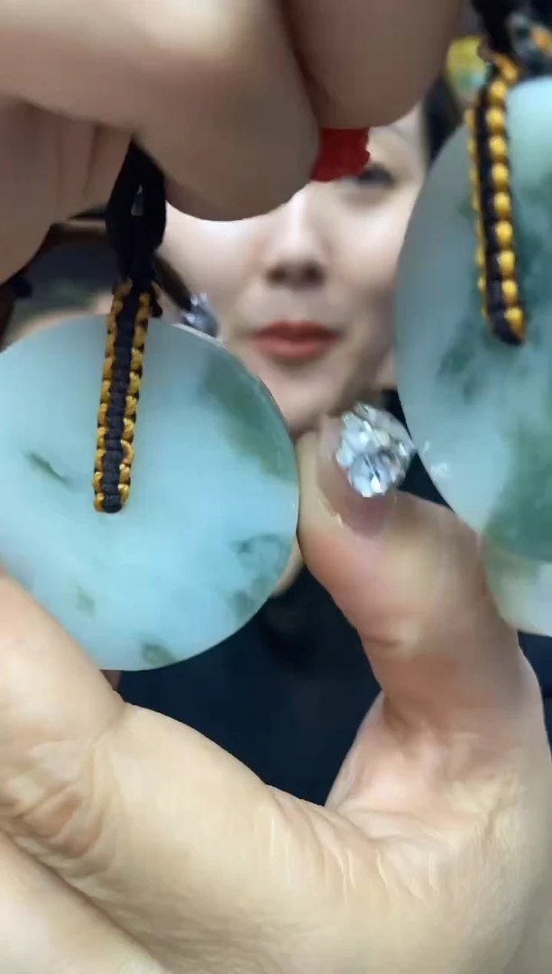 【闪购商品】岫玉吊坠未镶嵌多样性发货其中发一