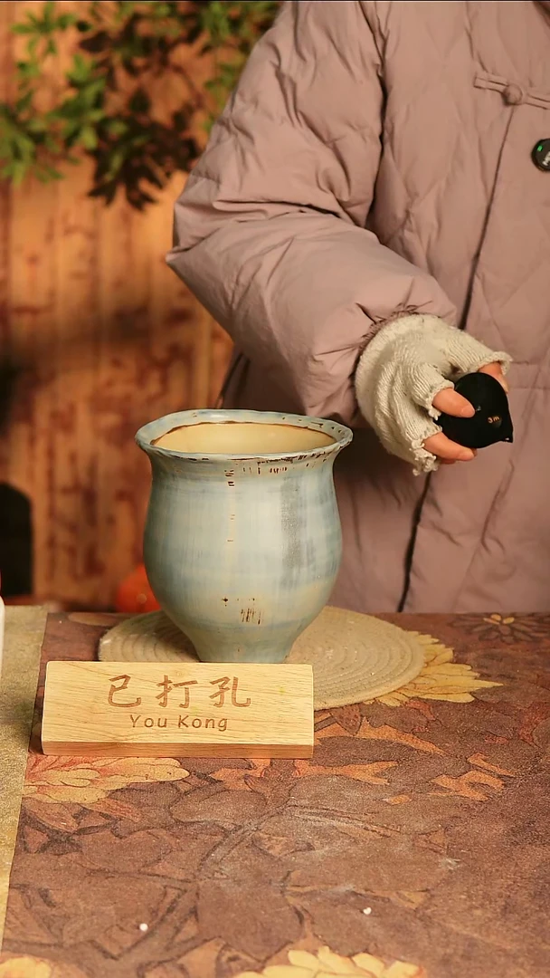 陶瓷23-102高18口13误差2已打孔