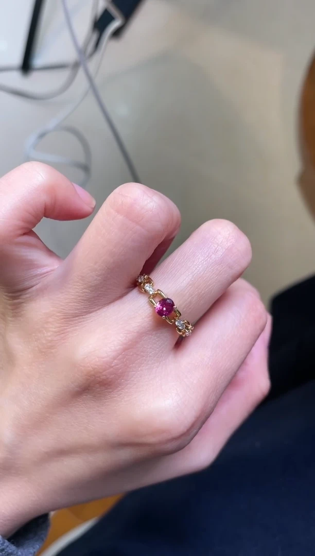 【闪购商品】红宝石戒指18K金镶嵌主石：0.56ct