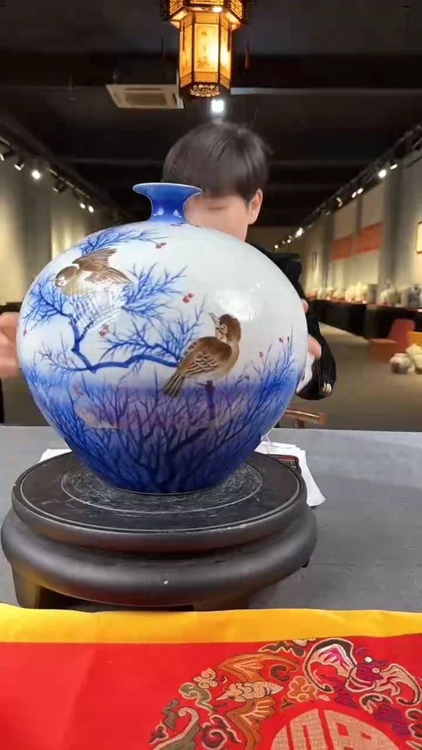 【闪购商品】摆件景德镇陶瓷黄小玲石榴瓶