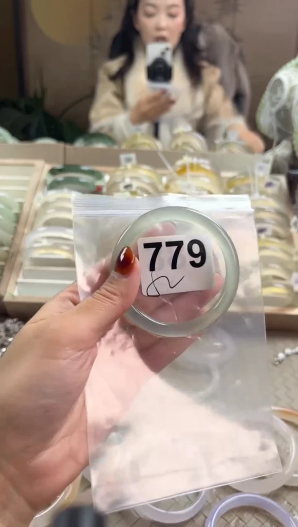 手镯玛瑙/玉髓未镶嵌779