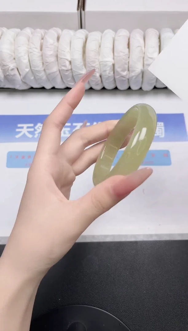 未镶嵌手镯石英质玉41-58