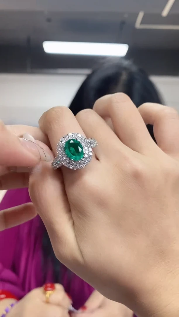 【闪购商品】祖母绿戒指未镶嵌多样性发其一颜色微差