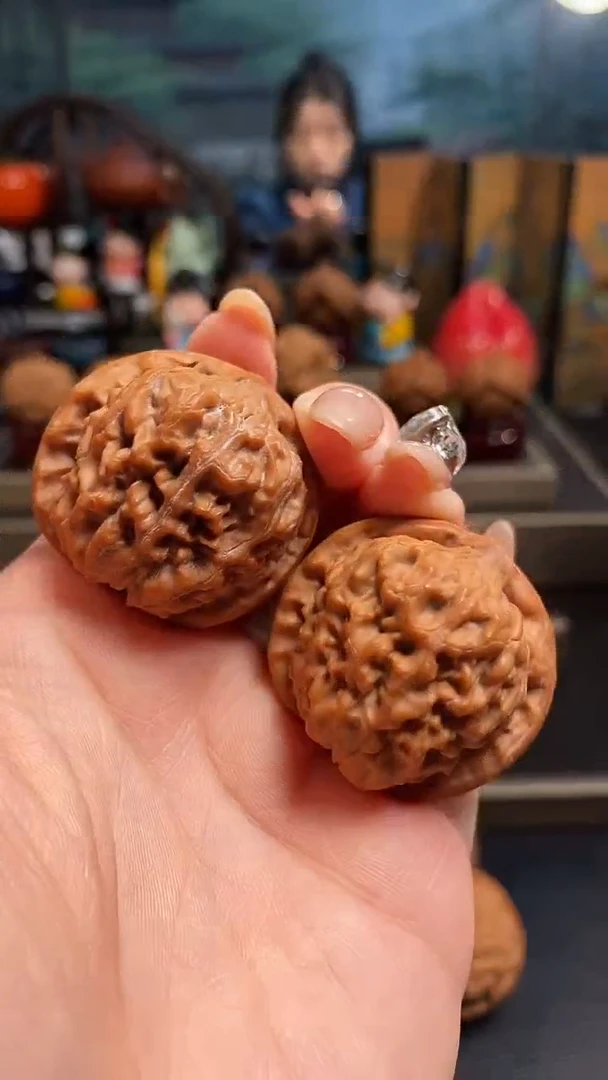 【闪购商品】文玩核桃把件A 936龙墩36尺