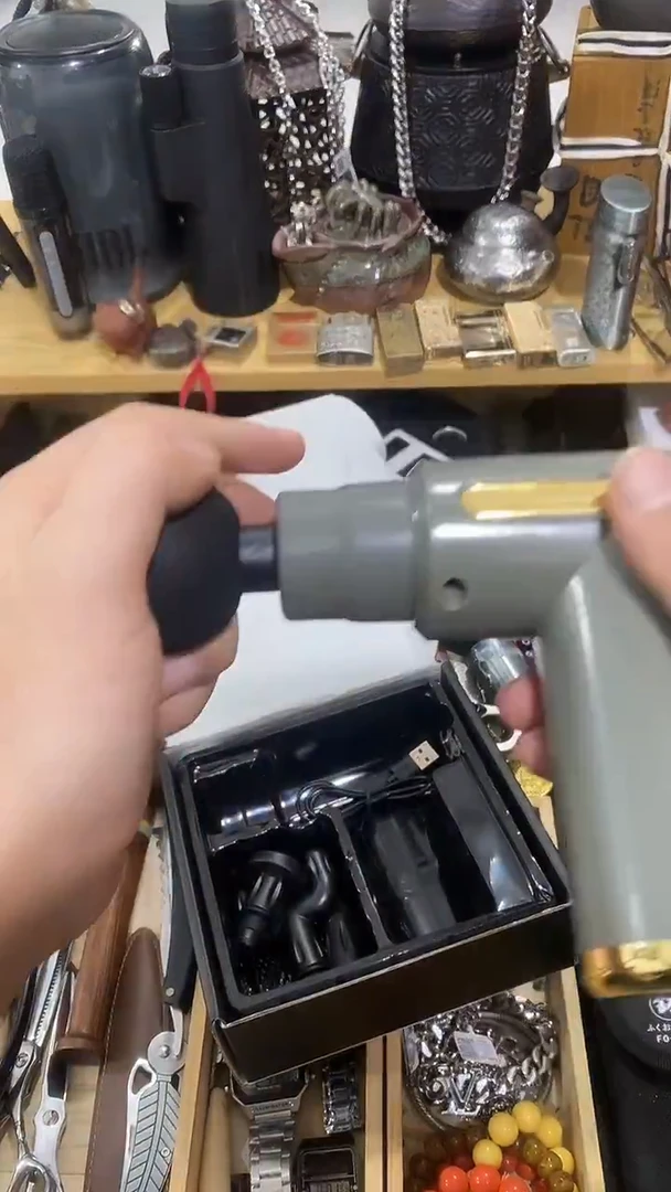 瓷片闪购商品  如图所示