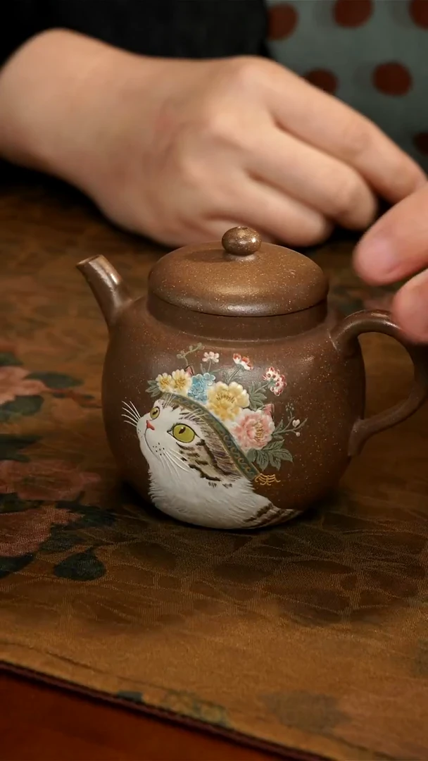 茶壶紫砂段泥簪花猫壶
