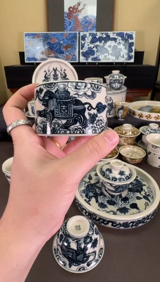 【闪购商品】二号釉大象纹扳指杯