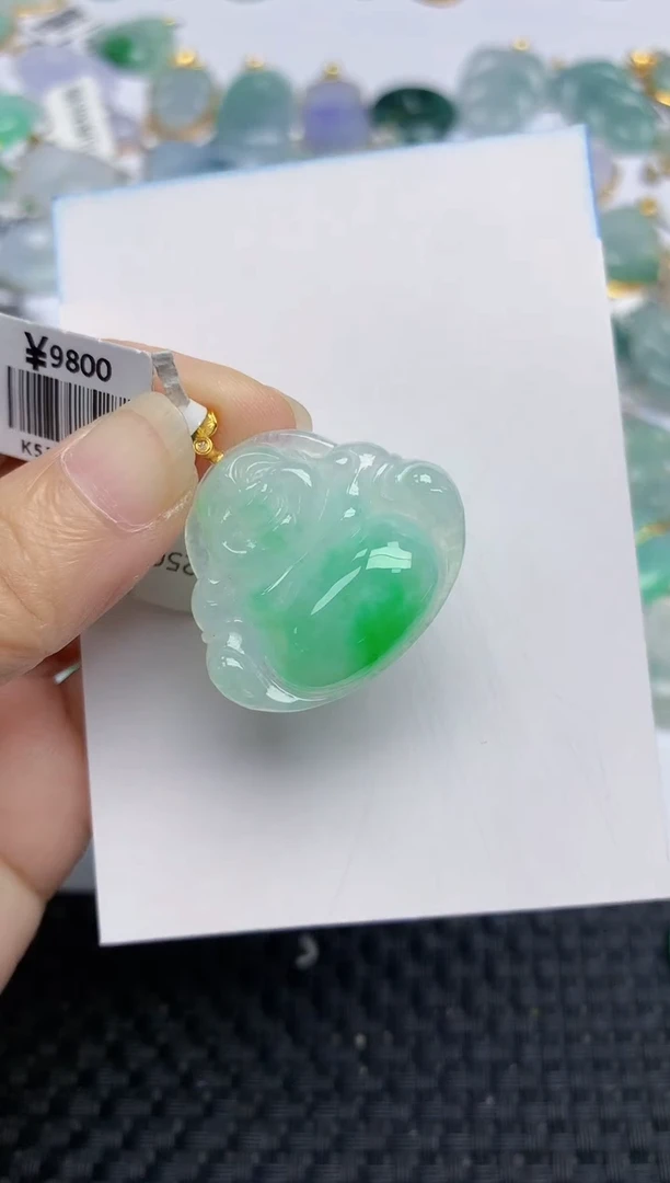 翡翠18K金镶嵌颈饰天然翡翠A货