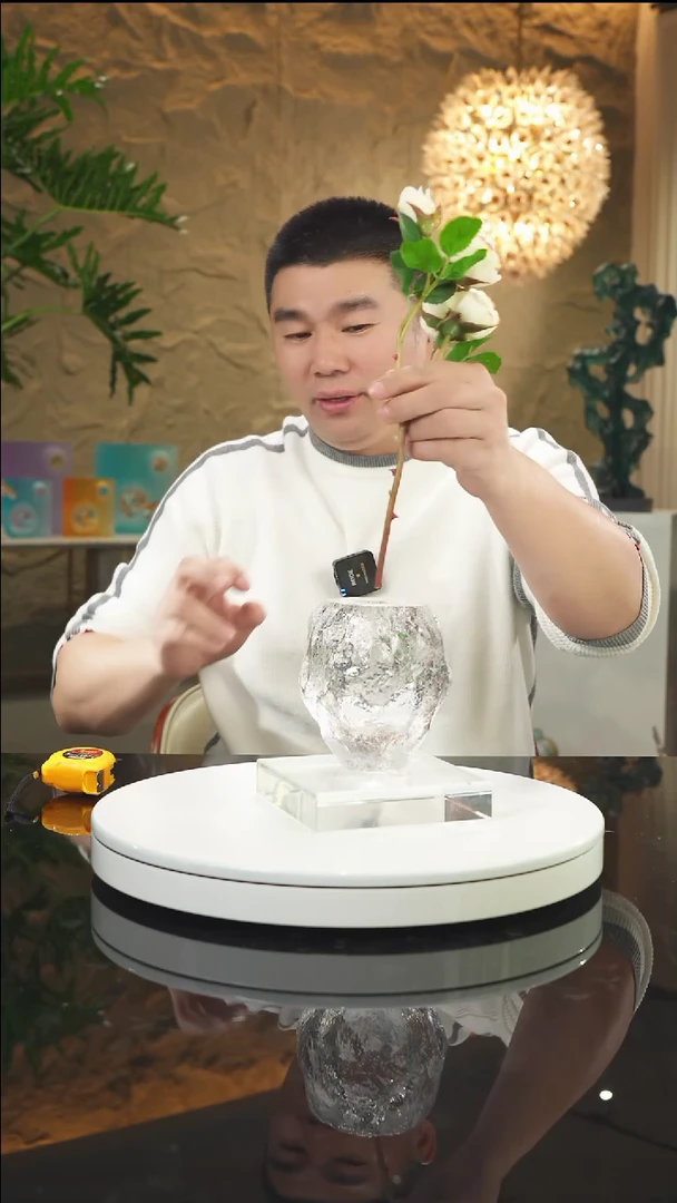 【闪购商品】瓷片福利水晶花瓶