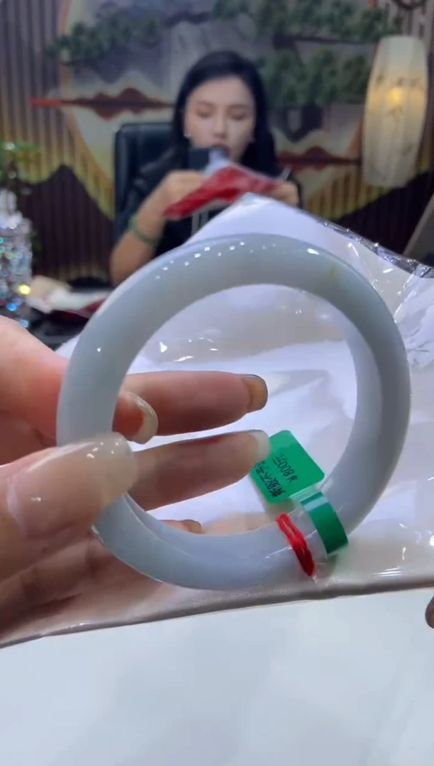 未镶嵌手镯翡翠0004034