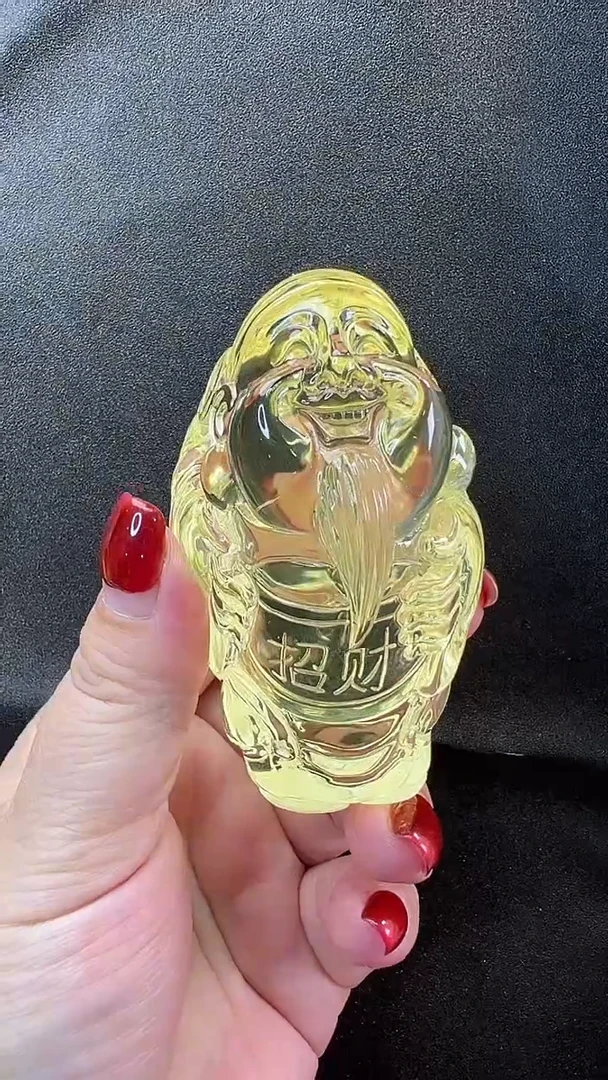 未镶嵌颈饰琥珀吊坠