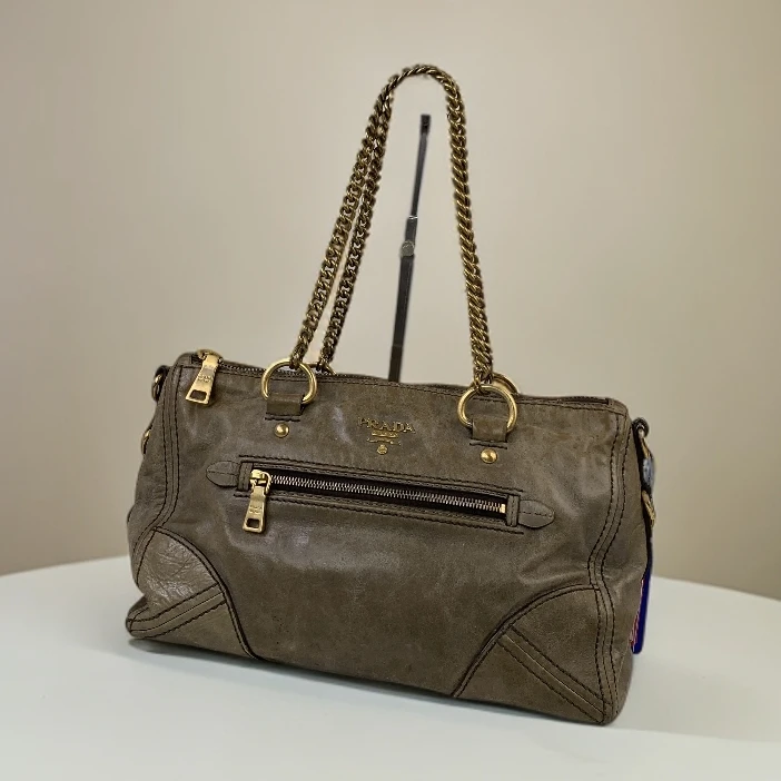 95新 Prada/普拉达 鼠尾草绿单肩机车包/EE12727023/7023