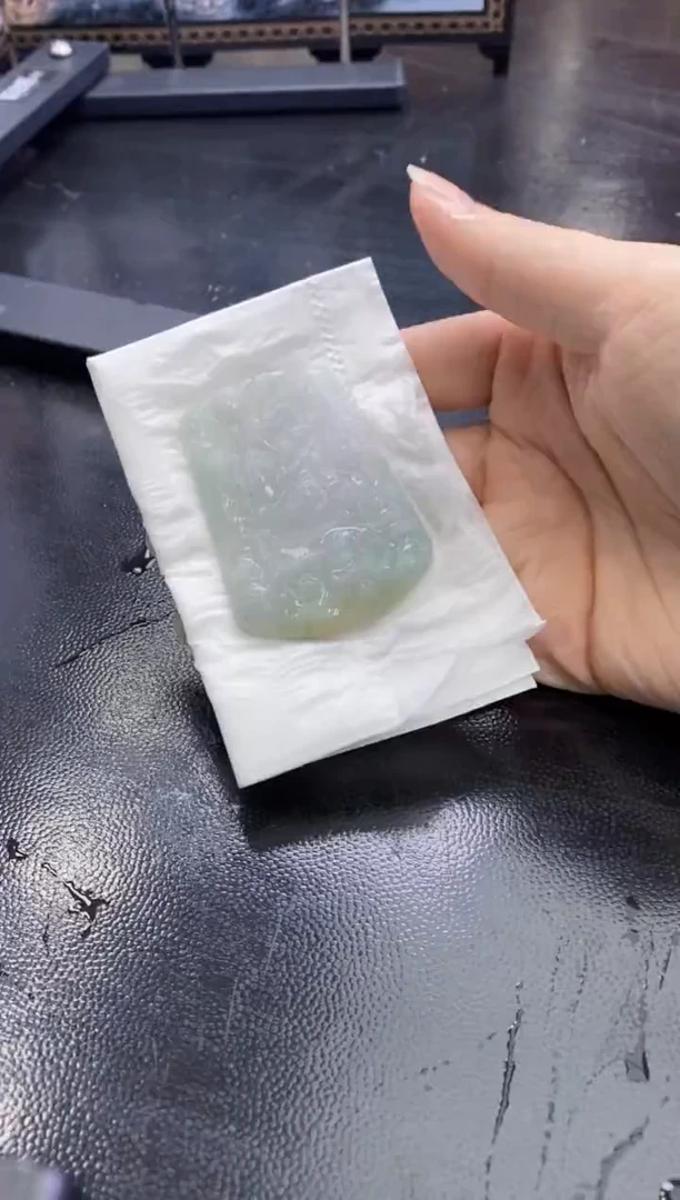 【闪购商品】定制翡翠未镶嵌牌子+QZG241120-15  59