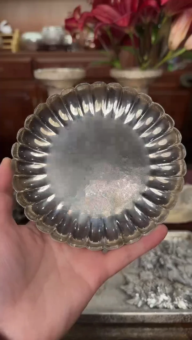足银精工手工立筋花瓣镜面抛光小壶承