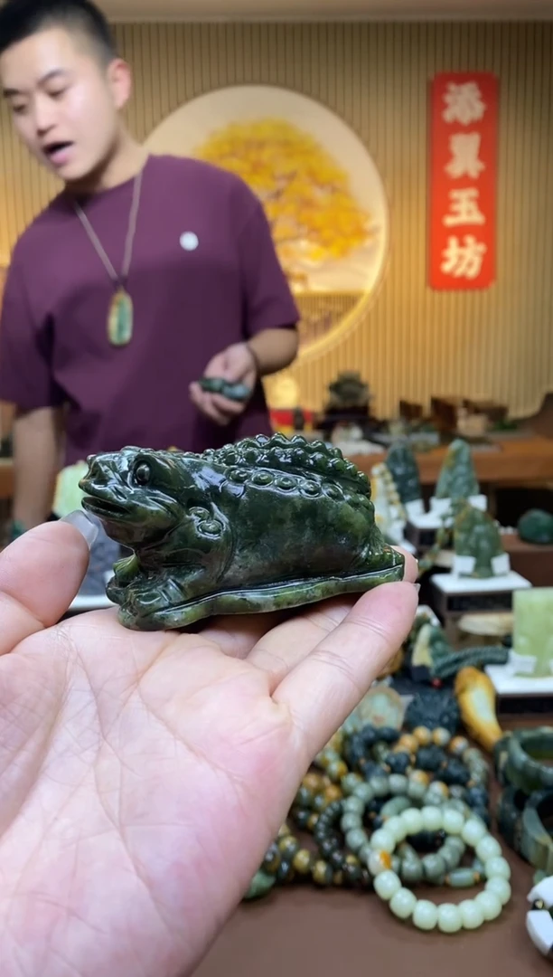 【闪购商品】蛇纹石玉手把未镶嵌多样性随机发一