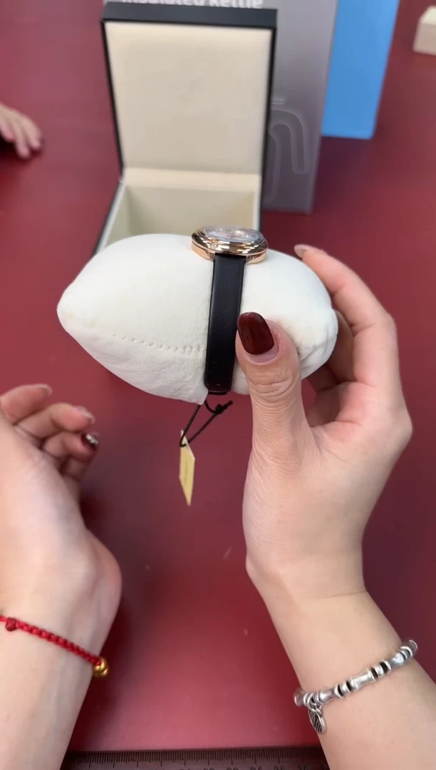 【闪购商品】瓷片正午瓷缘 臻品源泉@@2S23