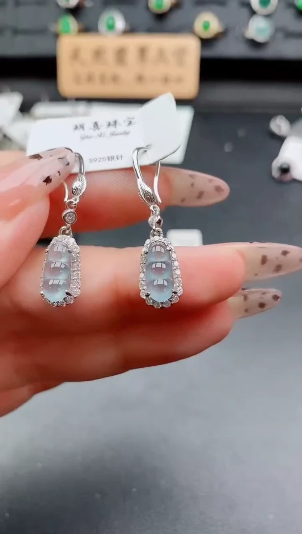 银S925镶嵌戒指翡翠1
