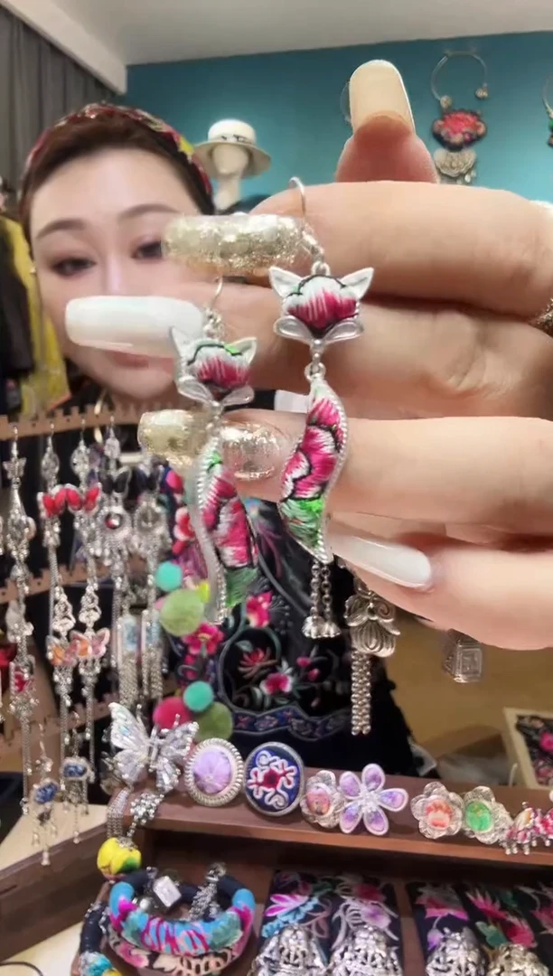 刺绣纯手工民族风刺绣耳环