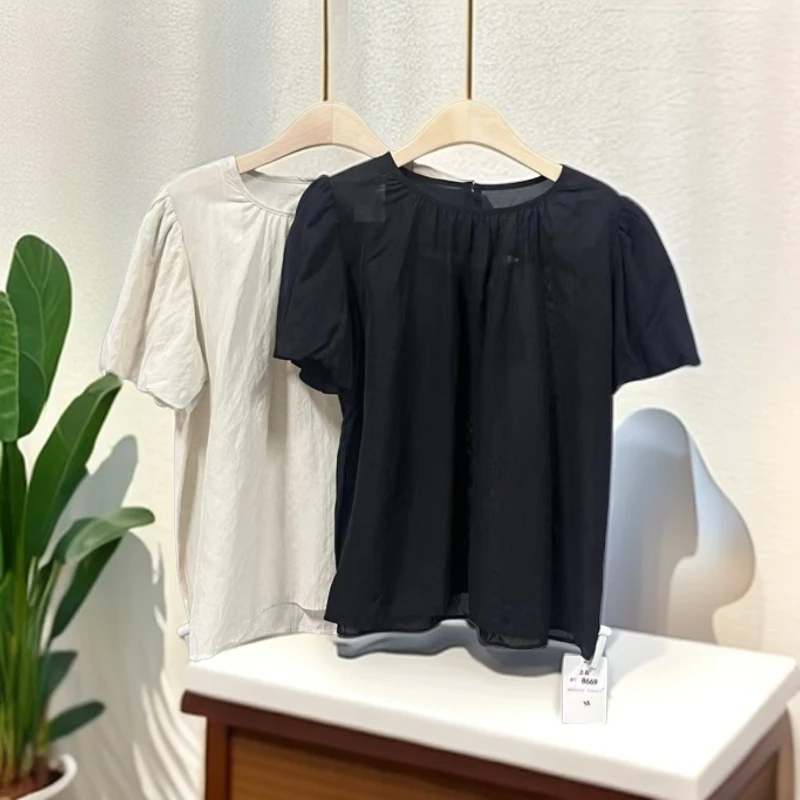 8669两色圆领小衫