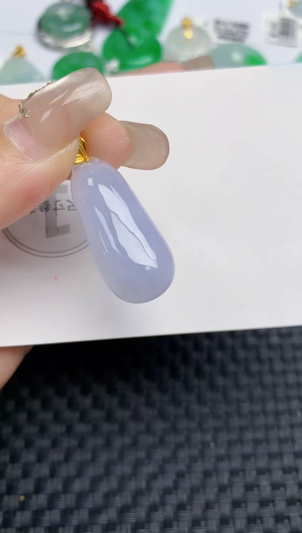 颈饰18K金镶嵌翡翠 天然缅甸A货翡翠百元以上9元证书费自理