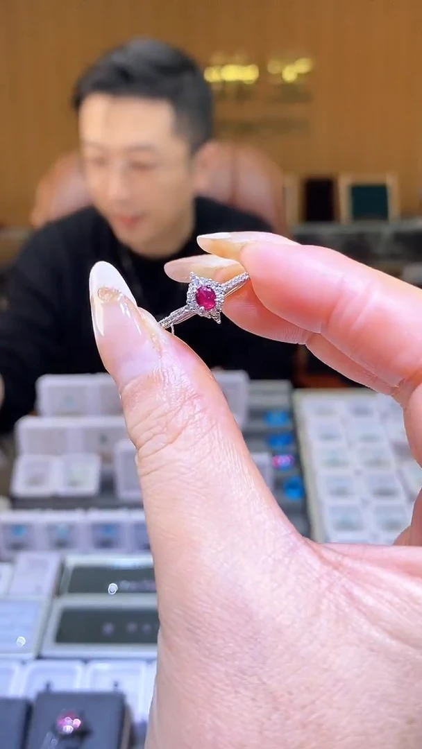 银S925镶嵌戒指红宝石天然红宝石戒指