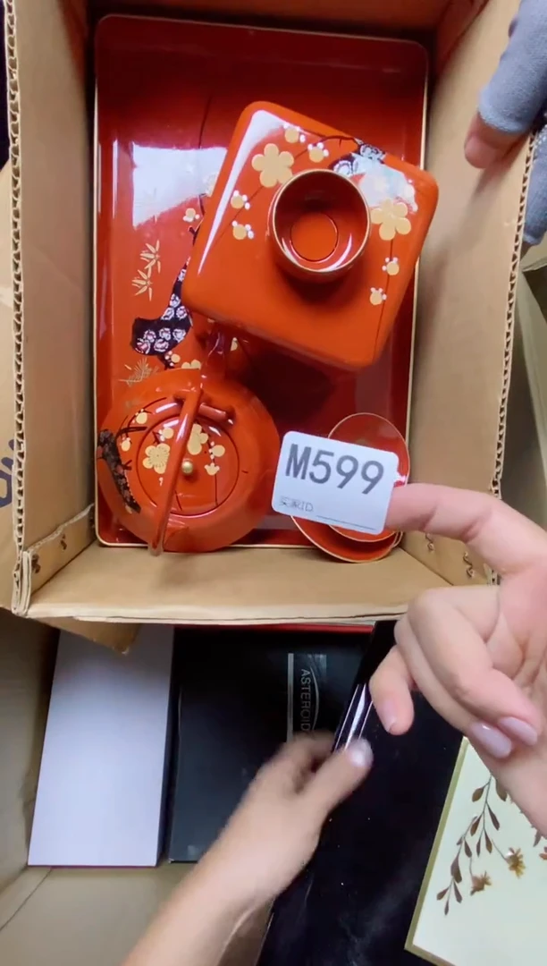 瓷片夏**风M599默认微瑕，谨慎参拍