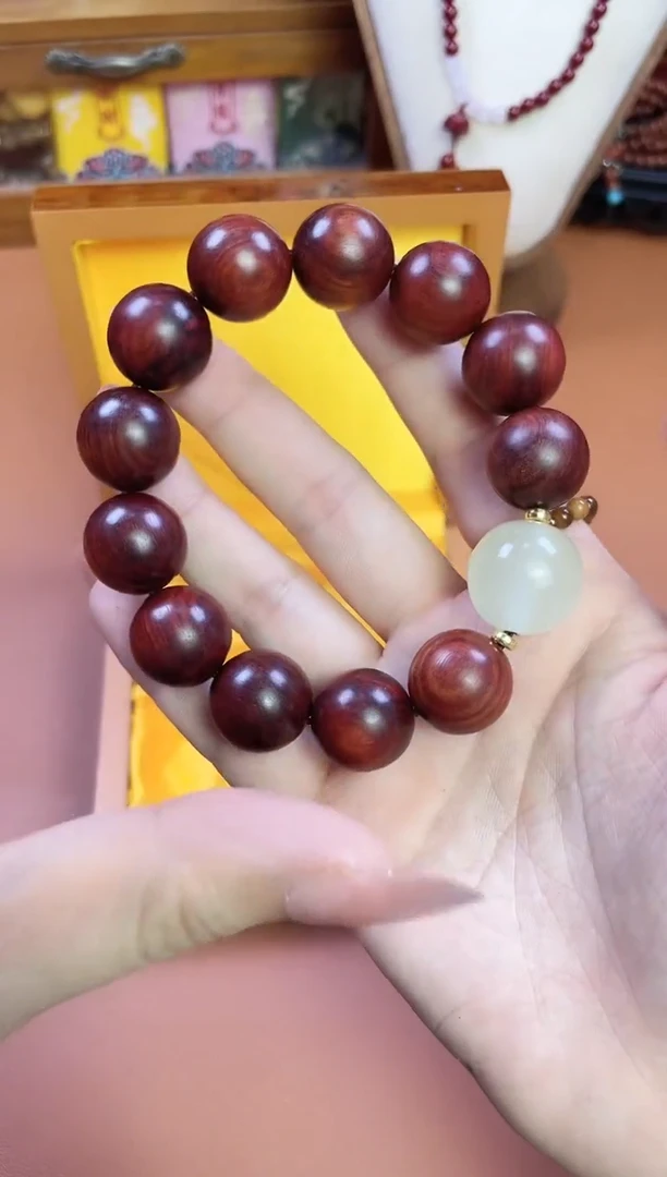 非洲檀香无事牌菩提木质串珠手串/多发性其一/不带盒子