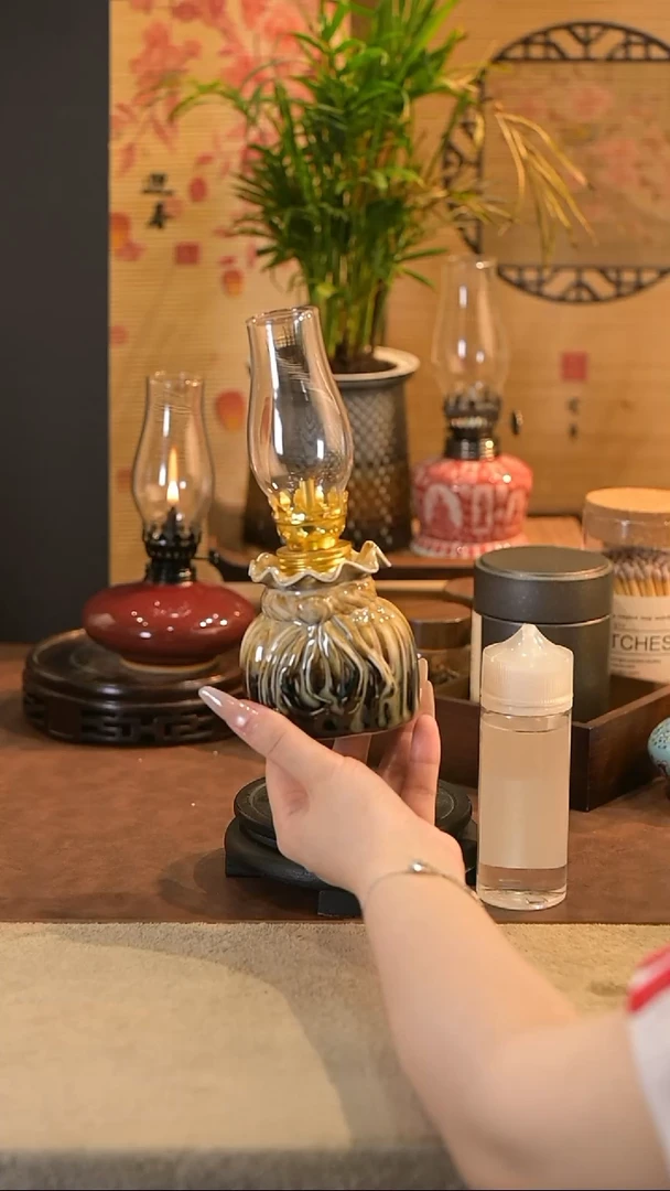 景德镇陶瓷油灯摆件