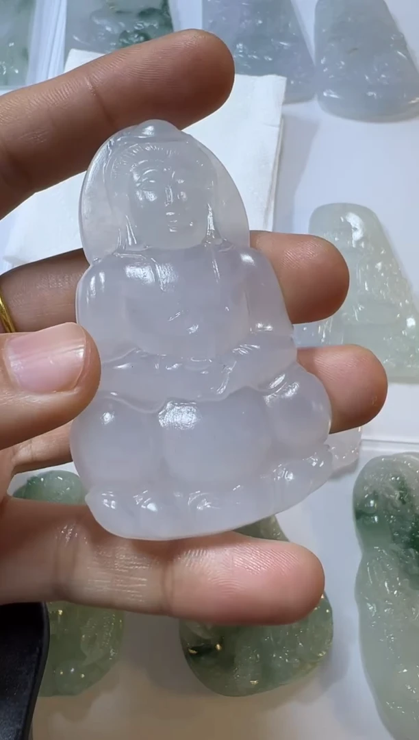 未镶嵌定制翡翠观音