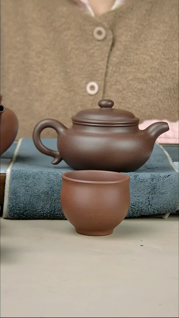 茶壶紫砂仿古底槽清加一个杯子