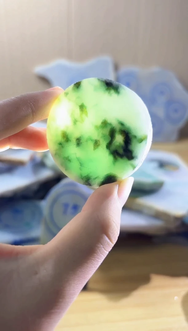 翡翠未镶嵌颈饰翡翠A货 姜谭442