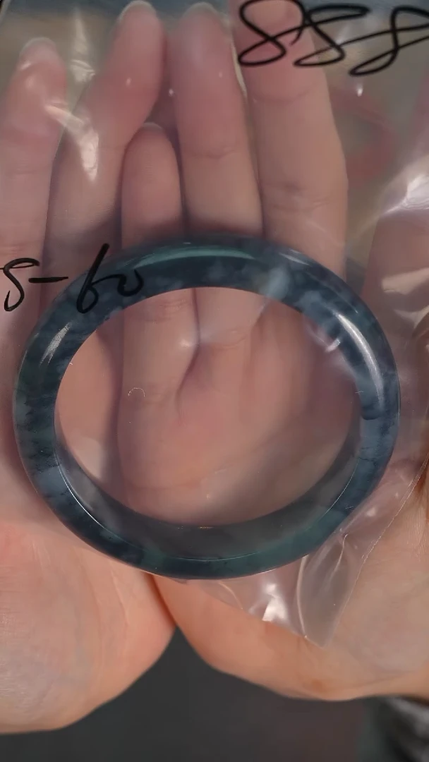 未镶嵌手镯翡翠$****$若雨臣品质回血