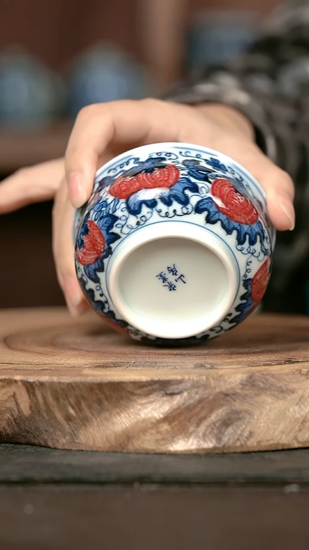 手绘手绘高温现代瓷  气南瓜矮炉杯100cc