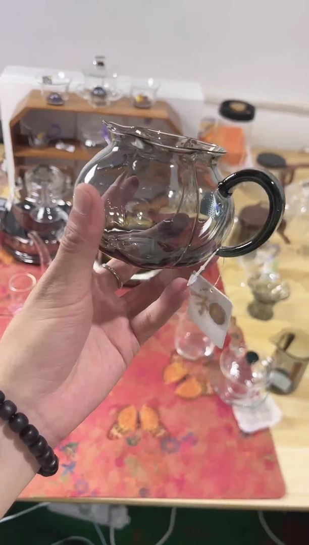 幻彩纳福烟灰，，，，，，，，，，