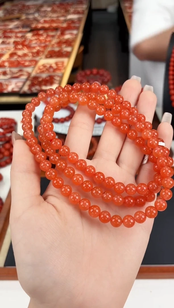 南红玛瑙滴水洞多圈7+未镶嵌一个/条