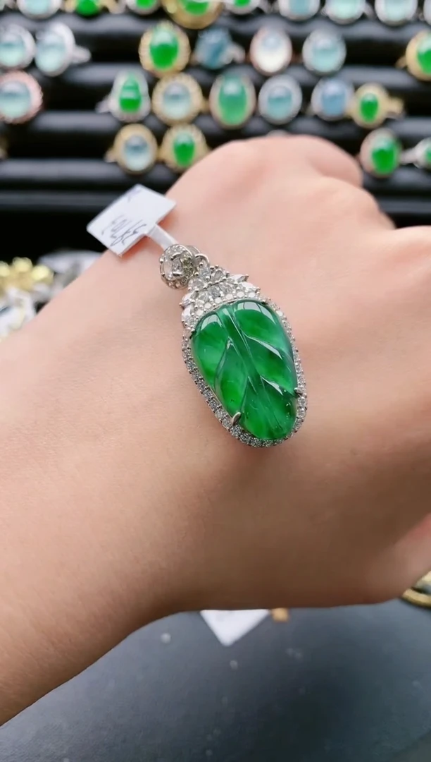 【闪购商品】翡翠戒指银S925镶嵌111111