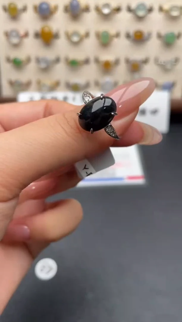 银S925镶嵌戒指翡翠一物一证一礼盒