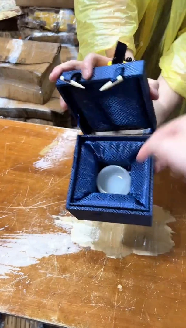 瓷片其他其他其他（不带礼盒）