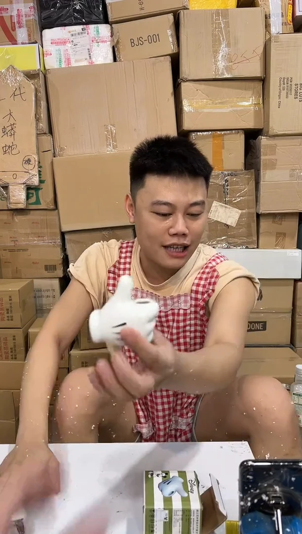 瓷片原盒米奇手牙刷架