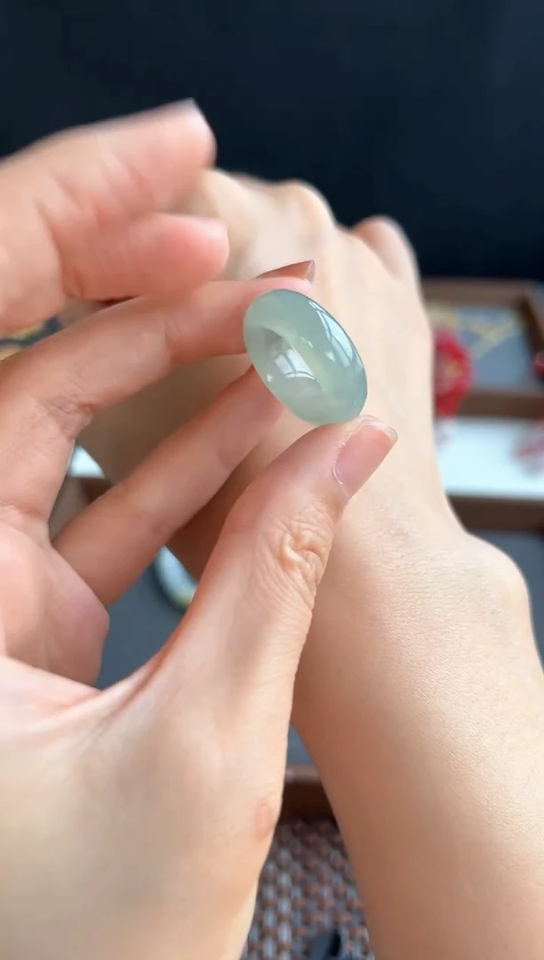 翡翠未镶嵌颈饰406买断12
